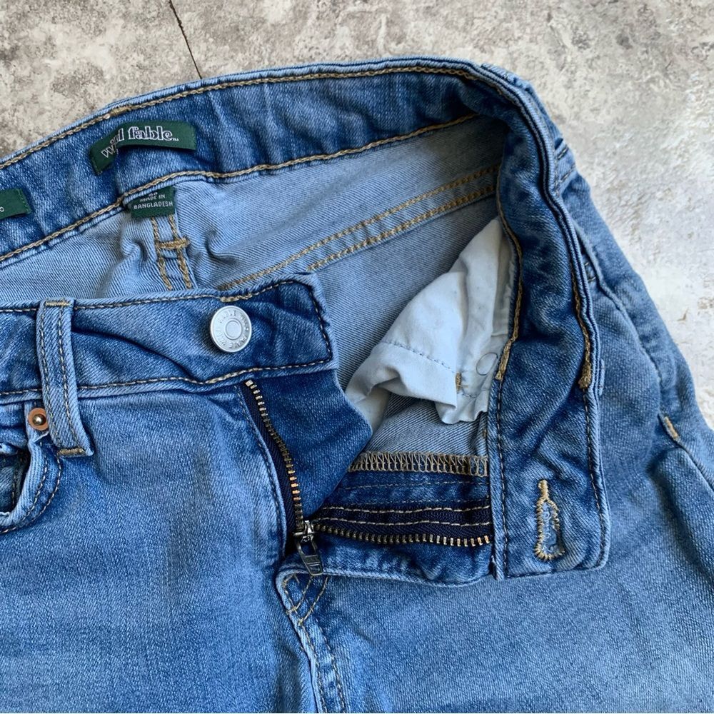High Rise Flare Jeans - Picture 6 of 7